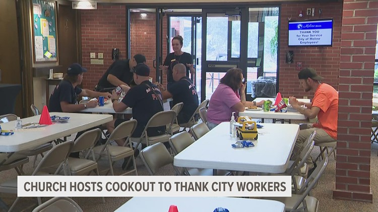 Moline church hosts cookout for city workers and first responders