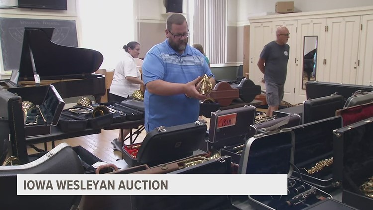 Iowa Wesleyan University items up for auction after closure