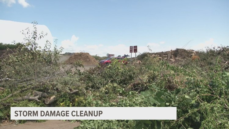 Cedar Rapids community continues city-wide clean up after Friday night storms